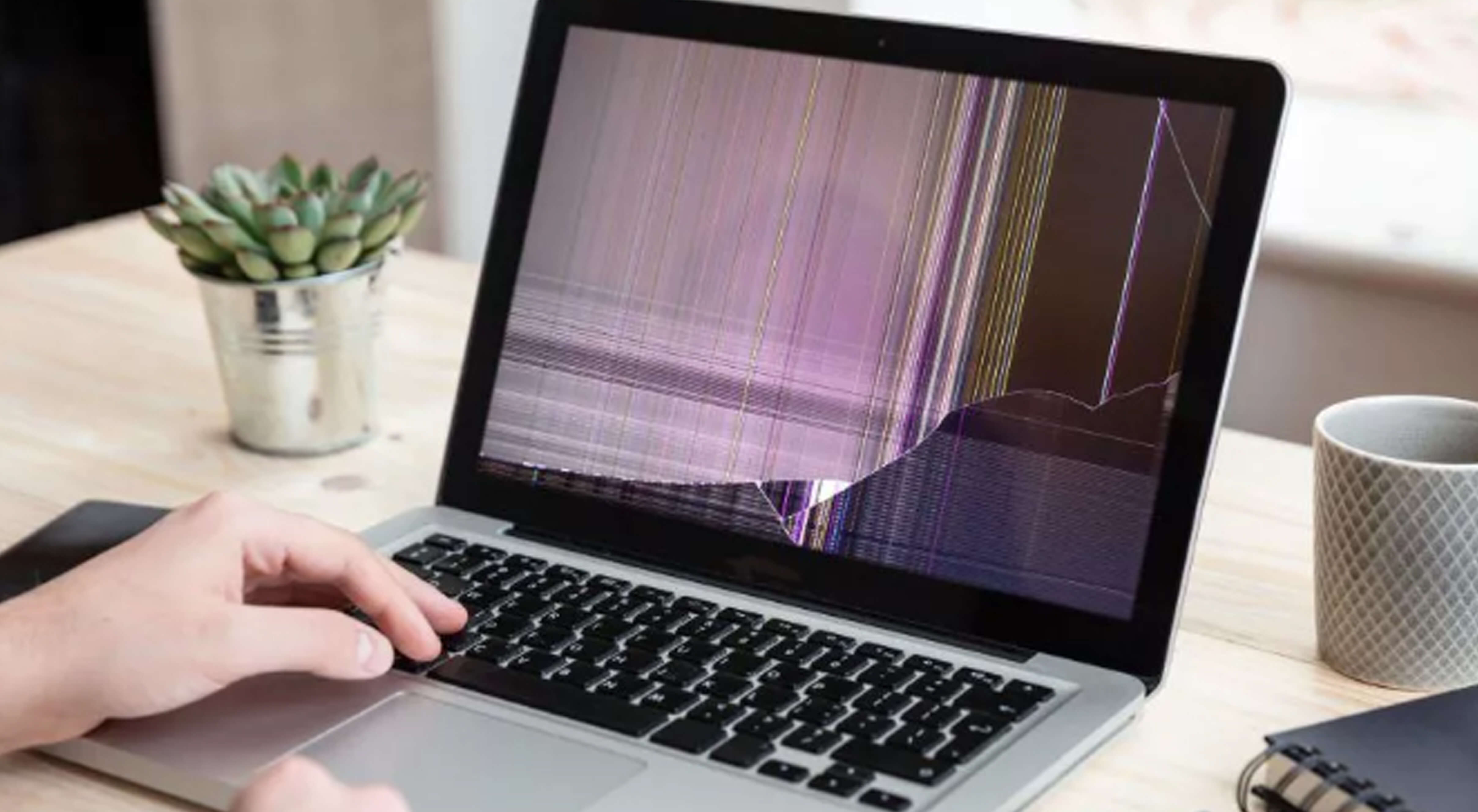 MacBook Screen Failing